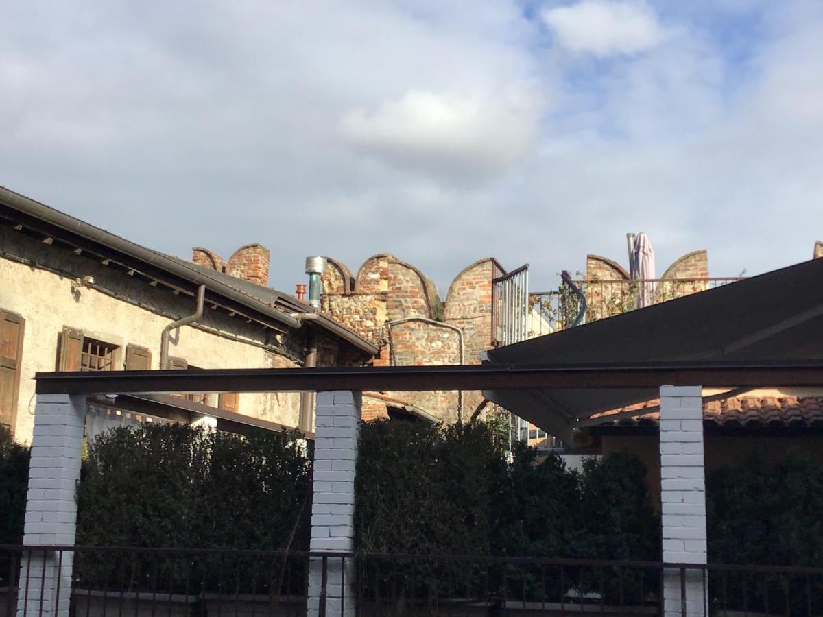 A Due Passi Da Giulietta-Casa Montecchi Verona Kültér fotó