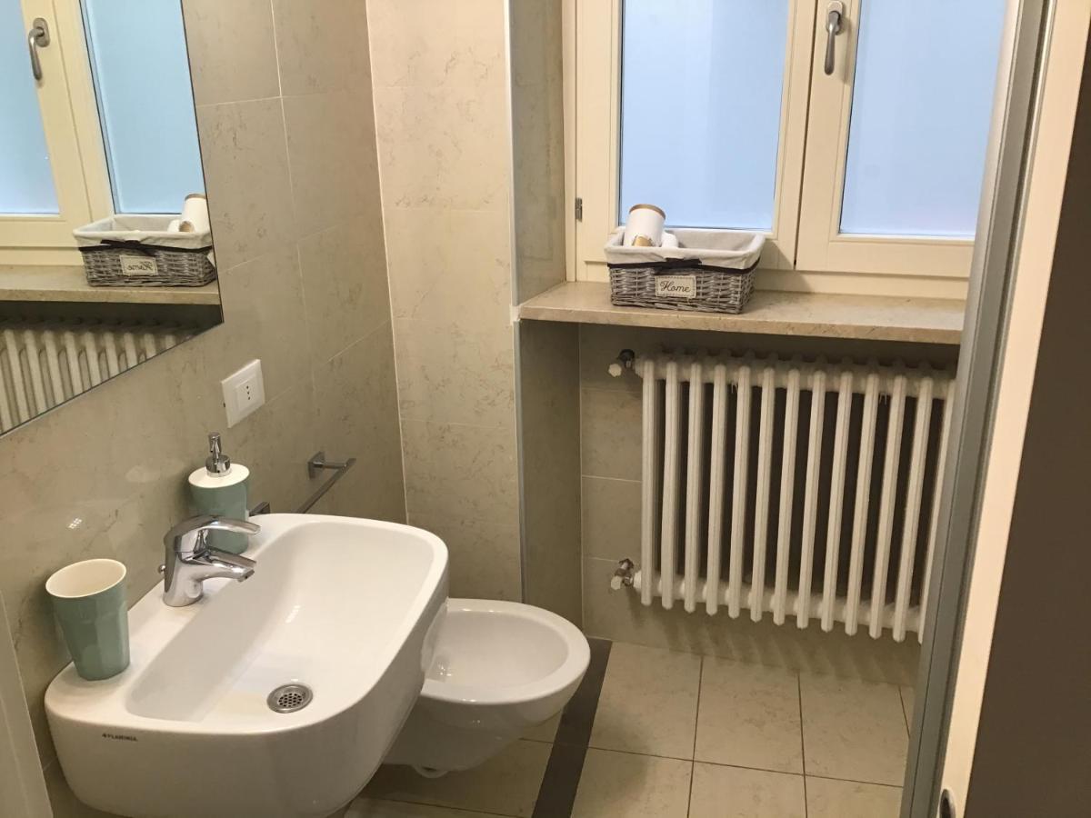 A Due Passi Da Giulietta-Casa Montecchi Verona Kültér fotó
