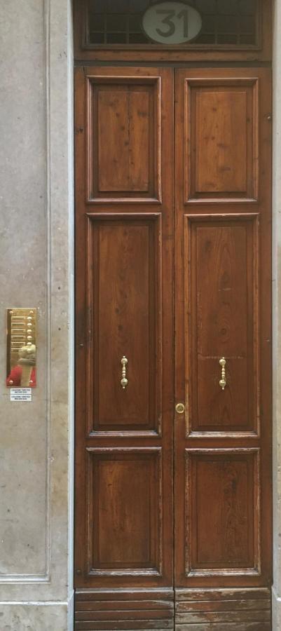 A Due Passi Da Giulietta-Casa Montecchi Verona Kültér fotó